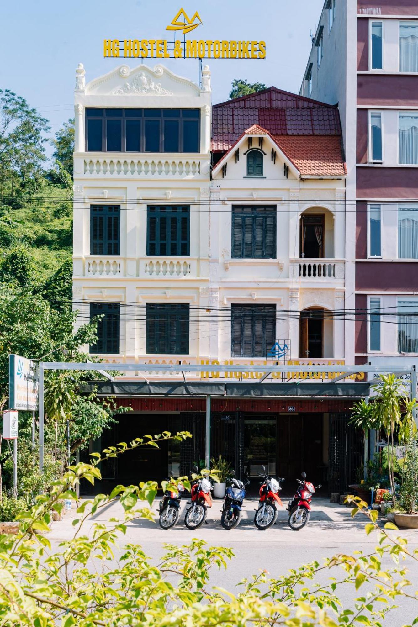 Hg Hostel Provide Tours & Motorbikes Ha Giang Exteriör bild