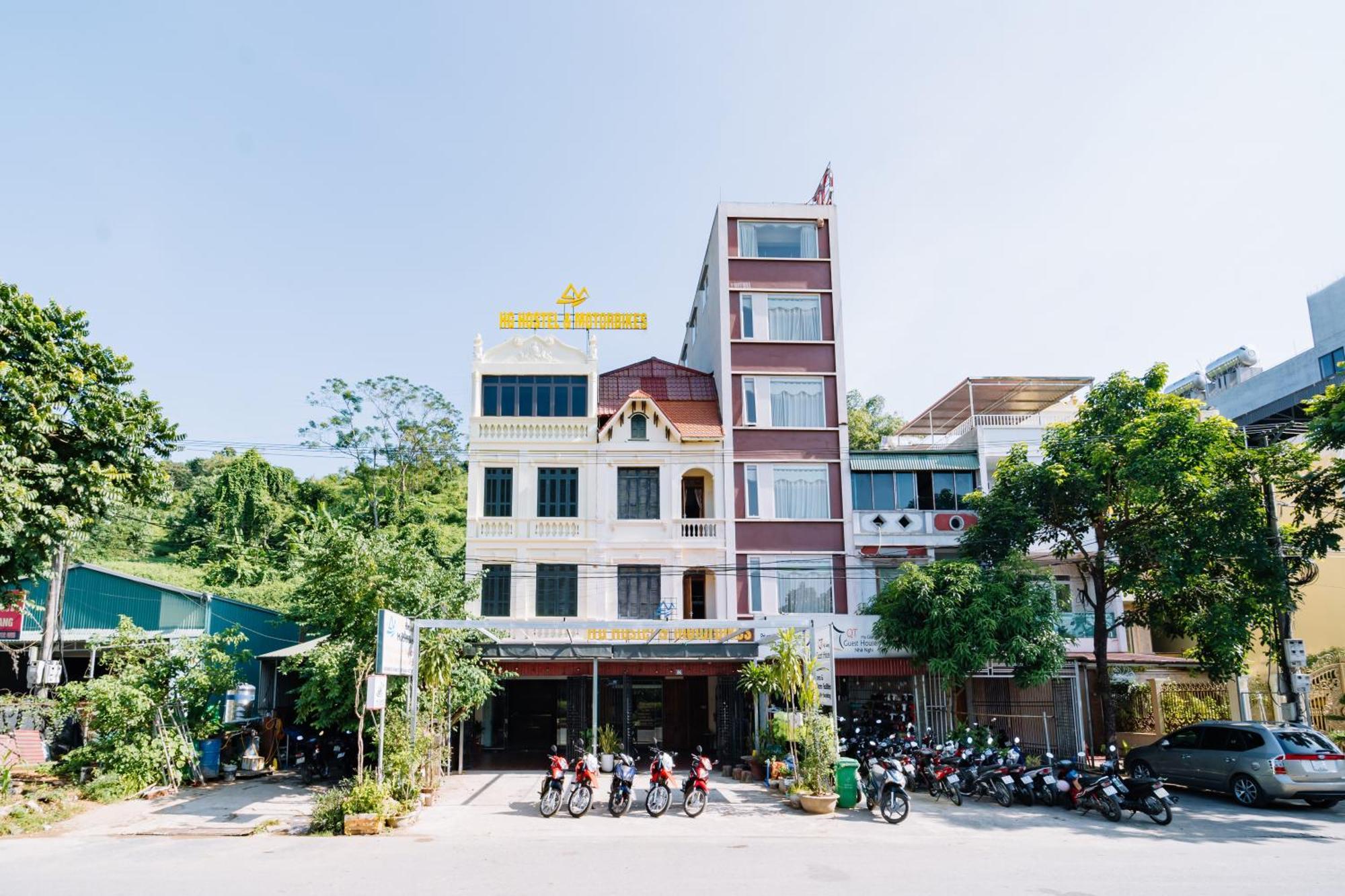 Hg Hostel Provide Tours & Motorbikes Ha Giang Exteriör bild